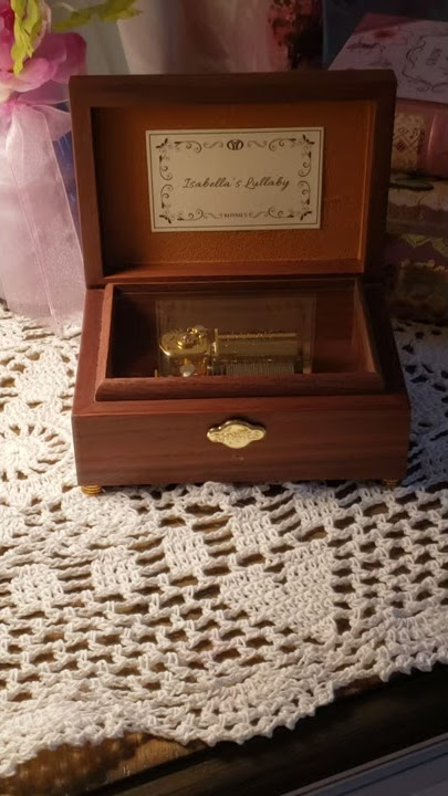 Wooden Black Isabella's Lullaby Music Anime Promised Neverland Music Box  Color Print for Fans Friends Christmas Birthday Gifts
