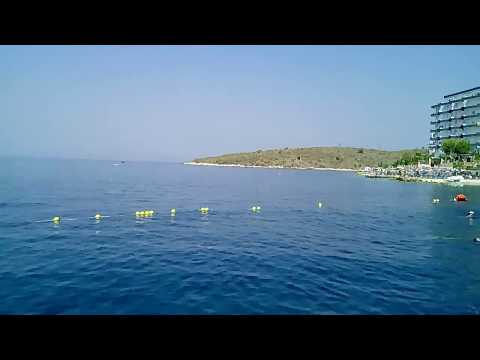 Video: Incontro A Sorpresa A Saranda, Albania - Matador Network