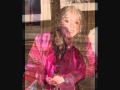 Miniature de la vidéo de la chanson How Can I Help You Say Goodbye