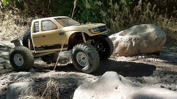 Trail Adventure with the Axial Scx10 ii And Scx10