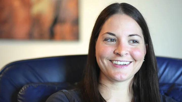 2011 Open Door Interview - Carrie Becker