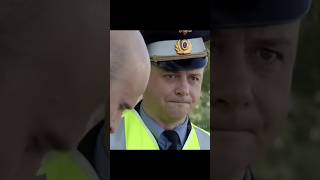 РЯЖЕНЫЙ ДПСНИК ТАКОГО НЕ ОЖИДАЛ🙄 #сериал #криминал #кино #фильм