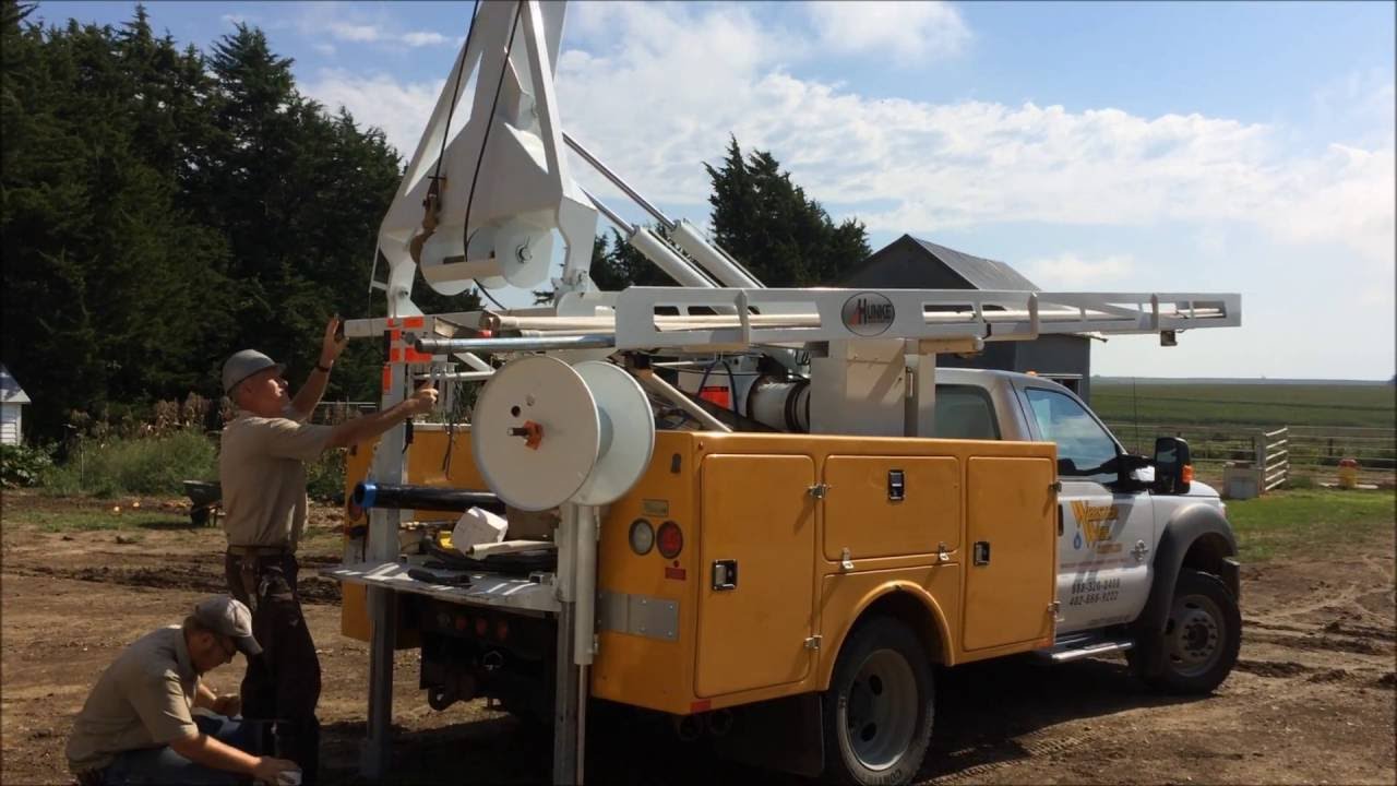 Hunke 6T Pump Hoist Pulling Water Well Pump YouTube