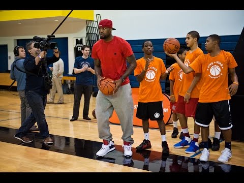 LeBron James teaches his signature move