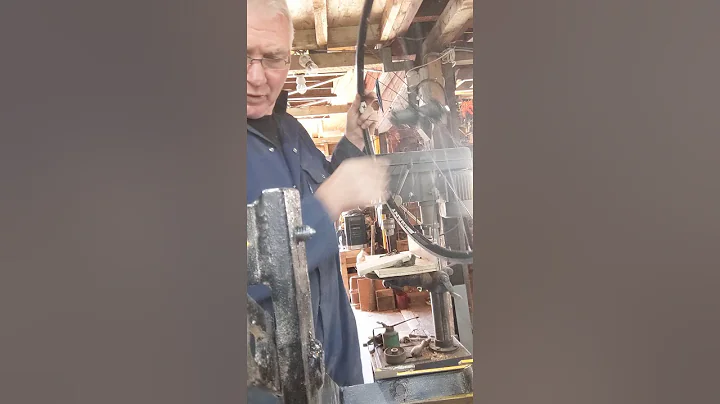 Dishing then Troueing a wheel