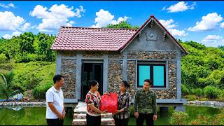 CEO Xabi, single mother were surprised when Xabi's mother came to visit with strange man named Egan.