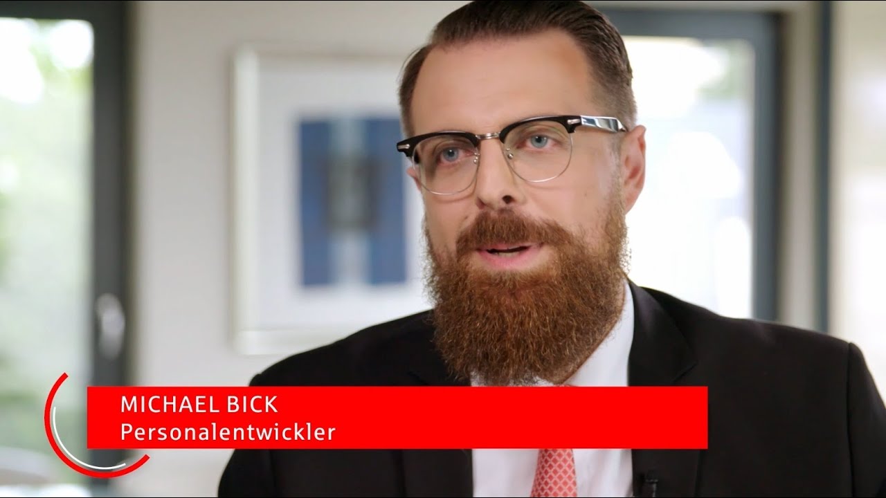 Job-Porträt: PersonalentwicklerIN bei der Sparkasse