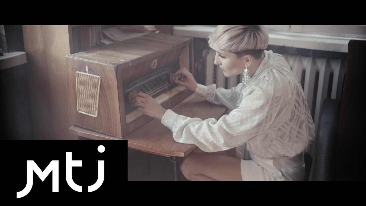 Magda Steczkowska -  Życie jest nowelą (Official Video)