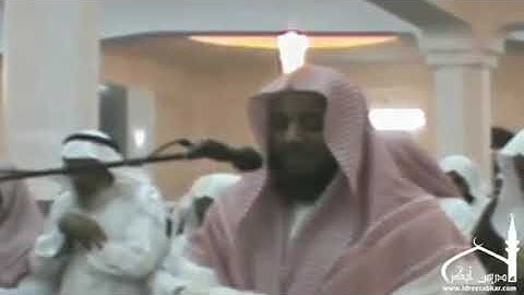 تلاوه مرئيه كامله من صلاه العشاء من. سوره القيامه والزلزله للشيخ ادريس ابكر