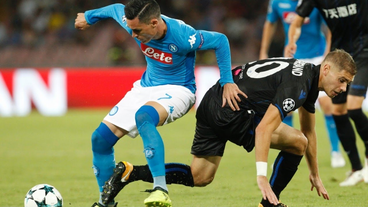 Nice sports. Оливейра Наполи. Осихмен Наполи. Янкуловски Наполи. Мяч Наполи.