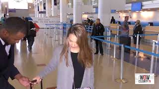 Jessica Alba arriving at lax airport in LosAangeles