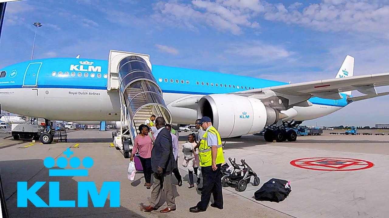 Klm Airbus A330 200 Economy Edmonton Amsterdam Youtube