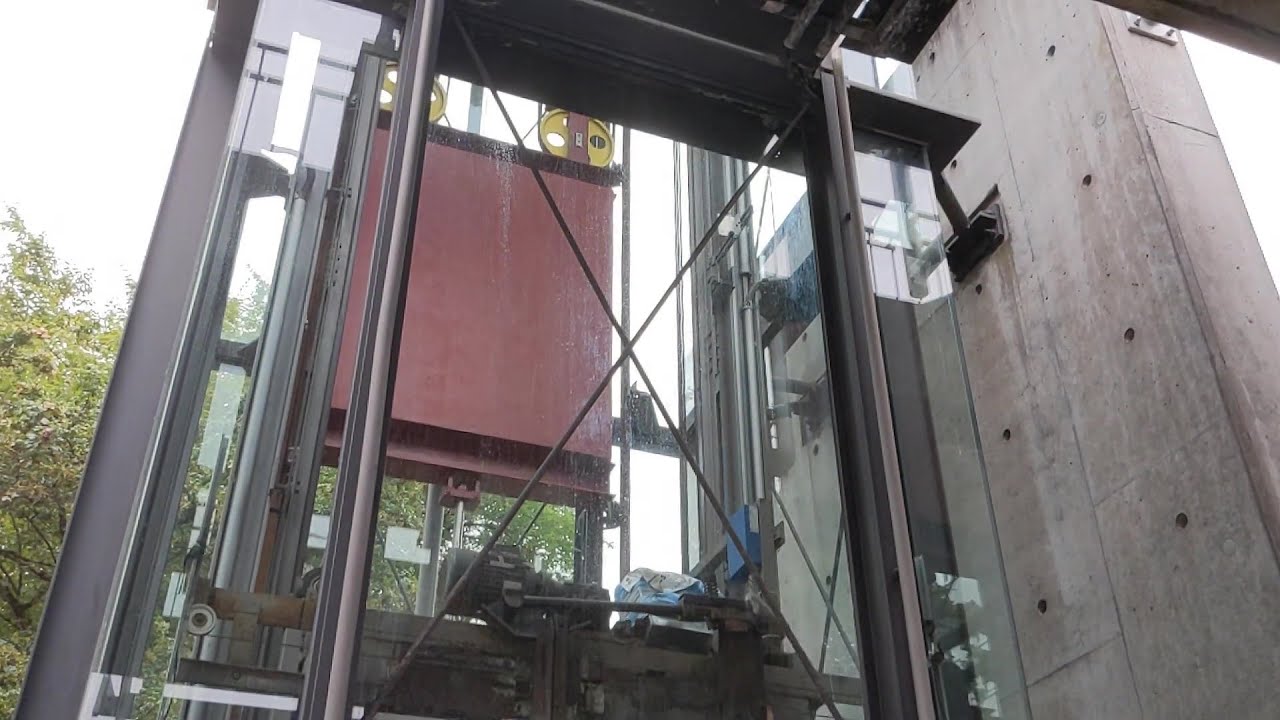 Haushahn hydraulic glass elevator at Degerloch Albstraße subway station in Stuttgart