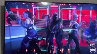 Lobby - Anitta ft. Missy Elliott Live @ AMAs American Music Awards \/ @anitta @missyelliott