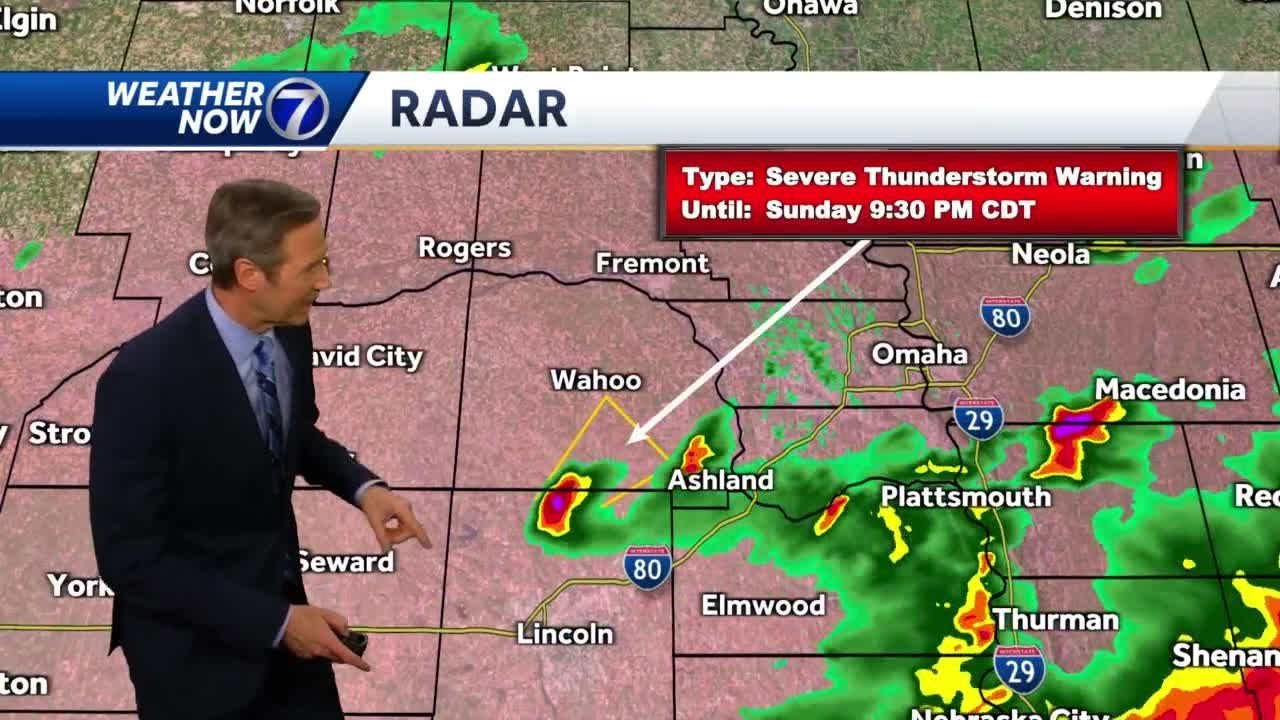 Tracking severe weather in the Omaha area Sunday evening - YouTube