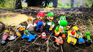 Super Mario bros: Princess peach|Mario|Luigi|Yoshi|Toad|Koopa troopa|goomba mario|Bowser|donkey kong