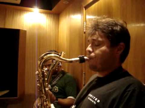 Mateus Starling - Free jazz groove "smoke on the w...