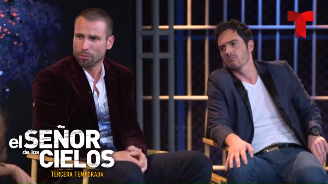 Mauricio Ochmann muestra sus habilidades 