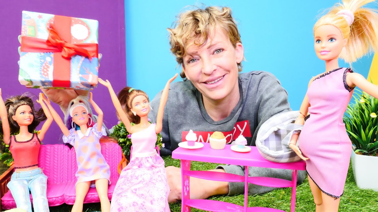 Nicoles Partyorganisation - Baby Shower Party für Barbie - Spielzeugvideo für Kinder