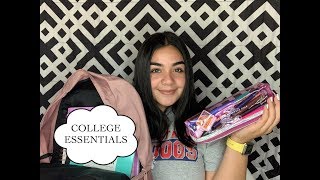 Whats In My Backpack 2019 College Edition