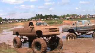 Big block chevy mud truck almost stuck by TheMudbogger79 20,013 views 11 years ago 2 minutes, 50 seconds
