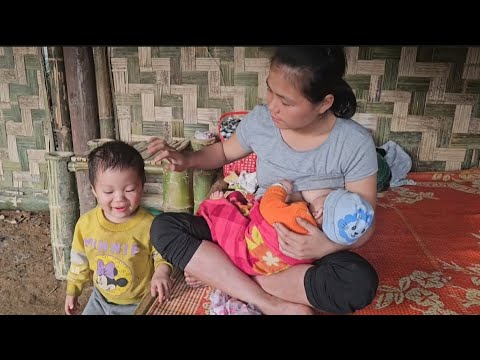 16 year old single mother: building a new life full of hardships and ...