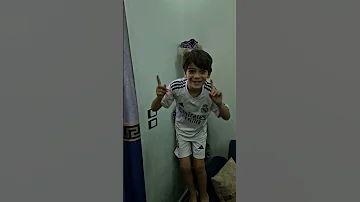 انتي يلي عملتي باابويا كده 