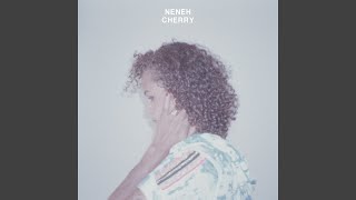 Video voorbeeld van "Neneh Cherry - Naked"