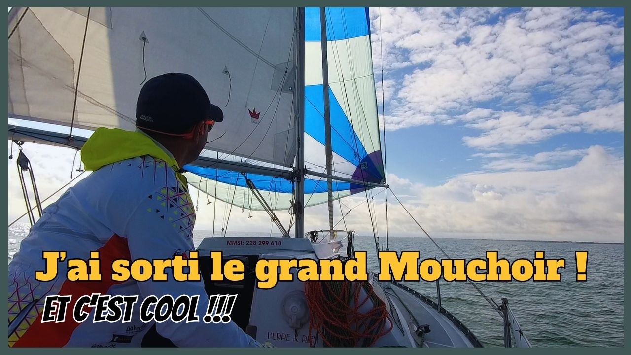 ⁣VOILIER: J'ai sorti le grand Mouchoir ! #spinnaker  ⛵💨