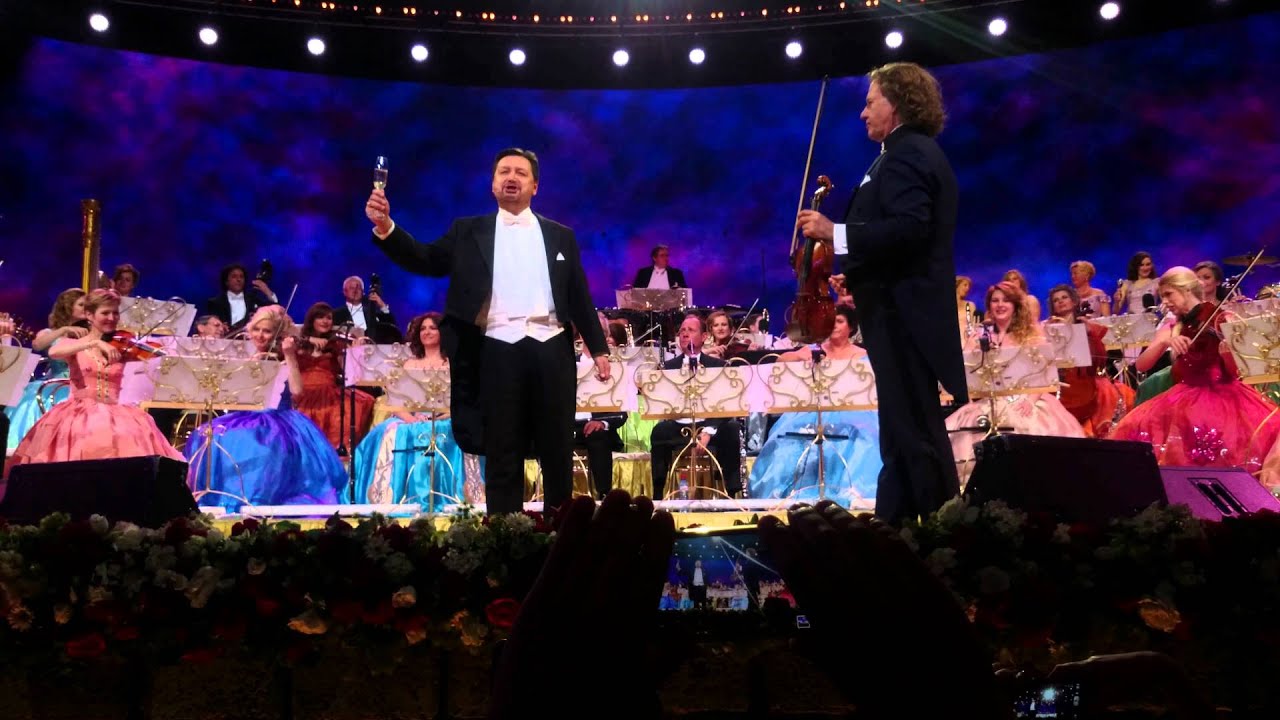 Andre Rieu Bucharest : André Rieu Setlist at Piața Constituției ...