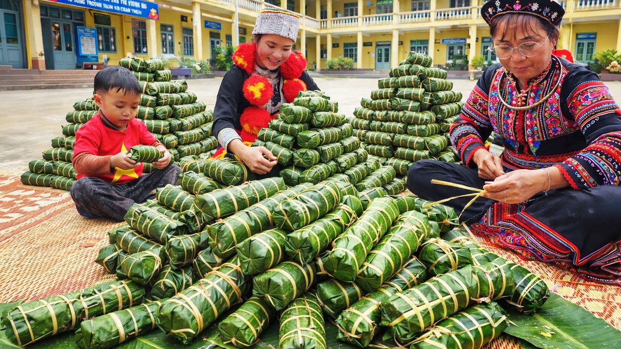My son's school enrollment day – Making traditional Banh Chưng to celebrate his first day of school