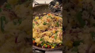Adding eggs directly to the rice makes the shrimp fried rice tastier. shorts trending viral fyp