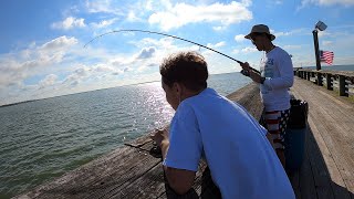 Sylvan Beach Pier Fishing / La Porte, TX