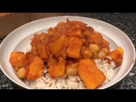 SWEET POTATO AND CHICKPEA CURRY