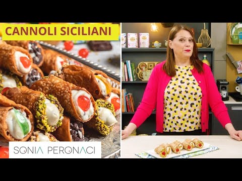 Video: Cannoli siciliani: mai bine Dattilo sau Piana degli Albanesi?