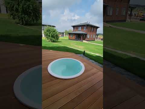 КРУТАЯ ИДЕЯ ДЛЯ ВАШЕГО ДОМА! БАНЯ ИЛИ САУНА С ВЫХОДОМ К ДЖАКУЗИ В ЗОНУ ОТДЫХА. #SHORTS #openvillage
