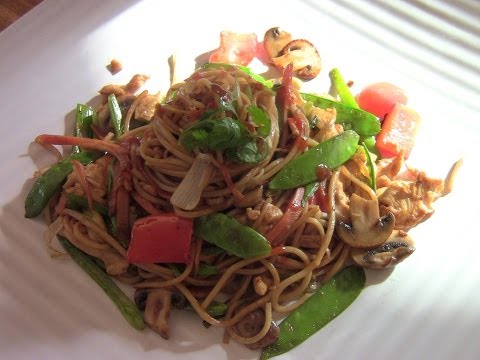 Homemade Chicken Lo Mein(simple and easy)