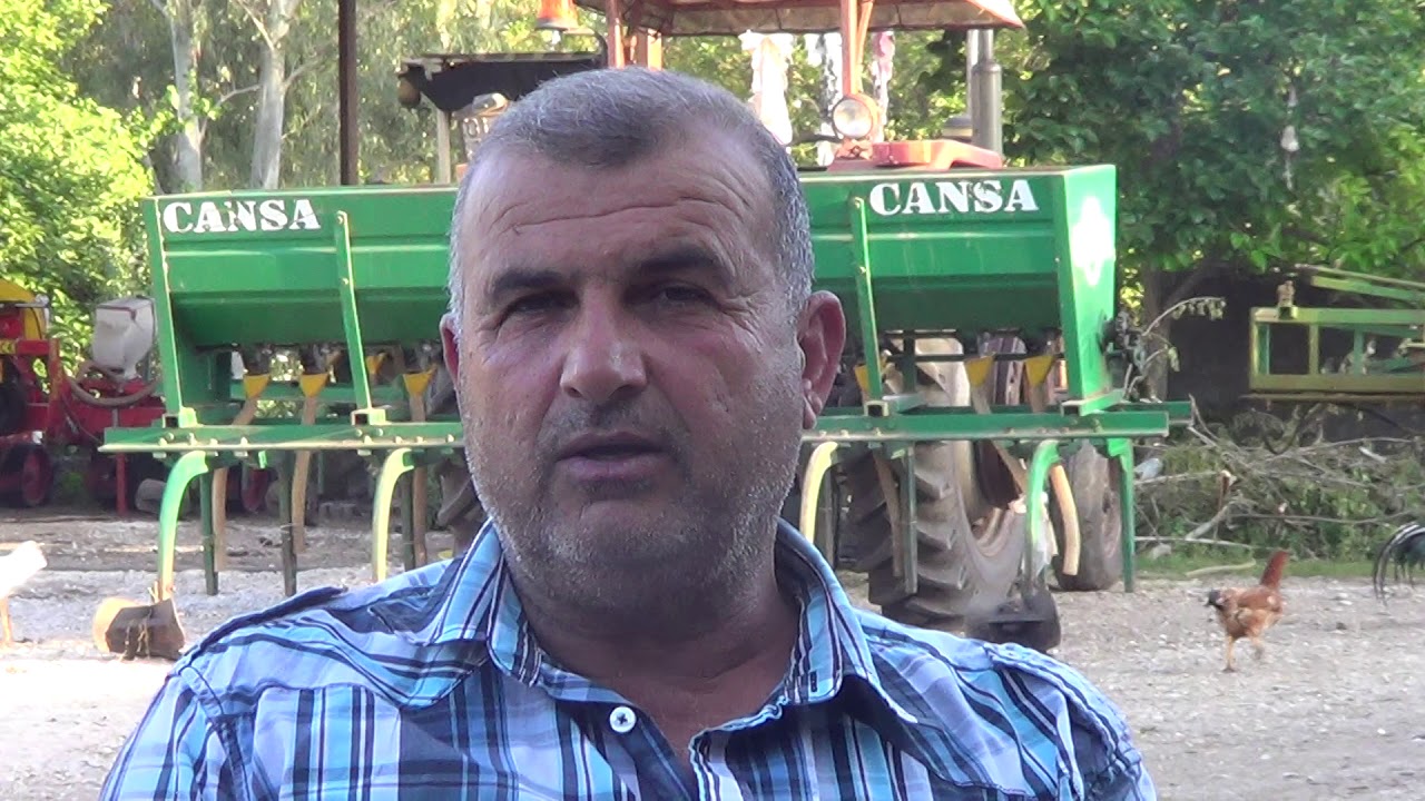 CEYHAN DEĞİRMENDERE.MAHALLESİ MUHTARI ŞENOL MURSAL YOLUMUZ ACİL ASFALTLANMALI