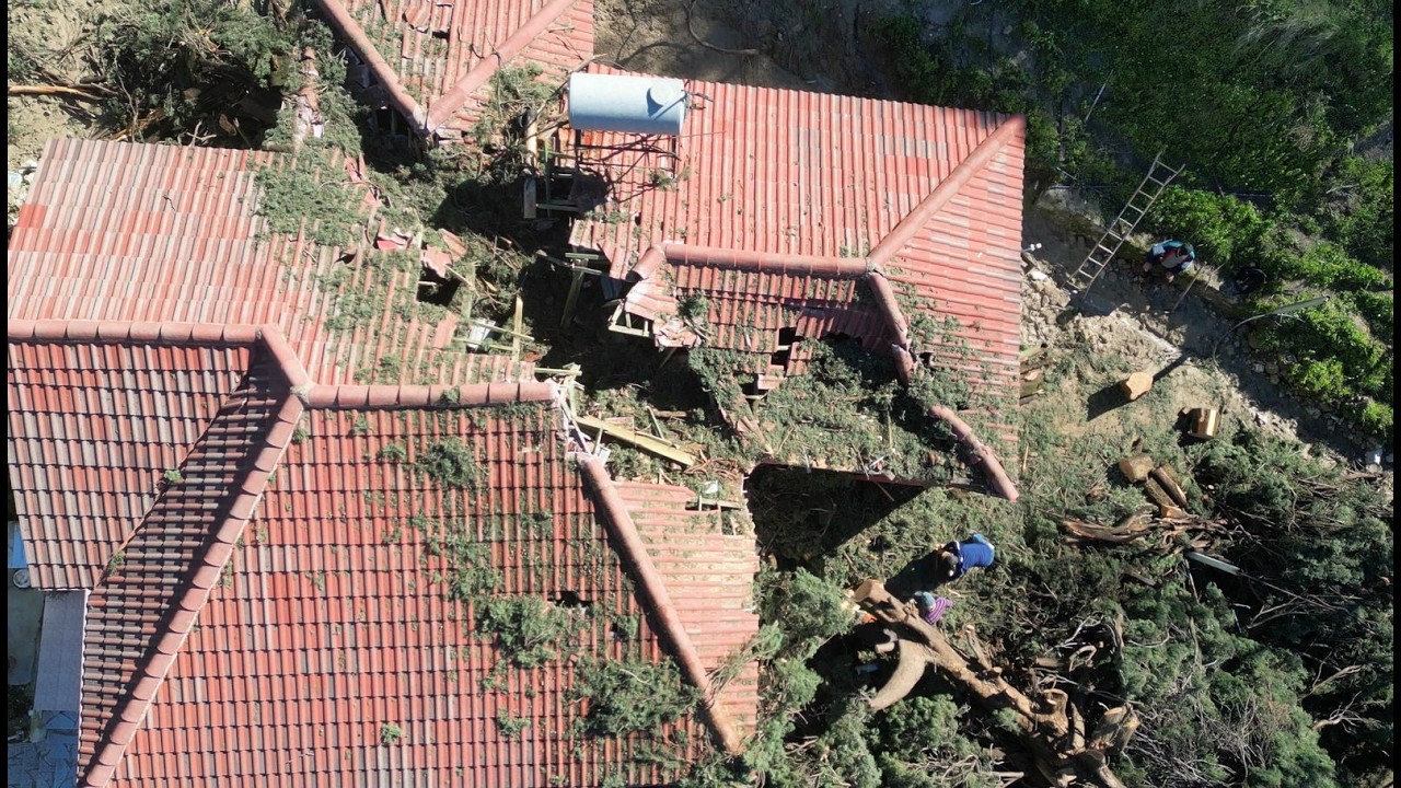 Rrëshqitja e tokës: shpallet e pabanueshme një shtëpi, rrezikohet 1 tjetër dhe teqeja