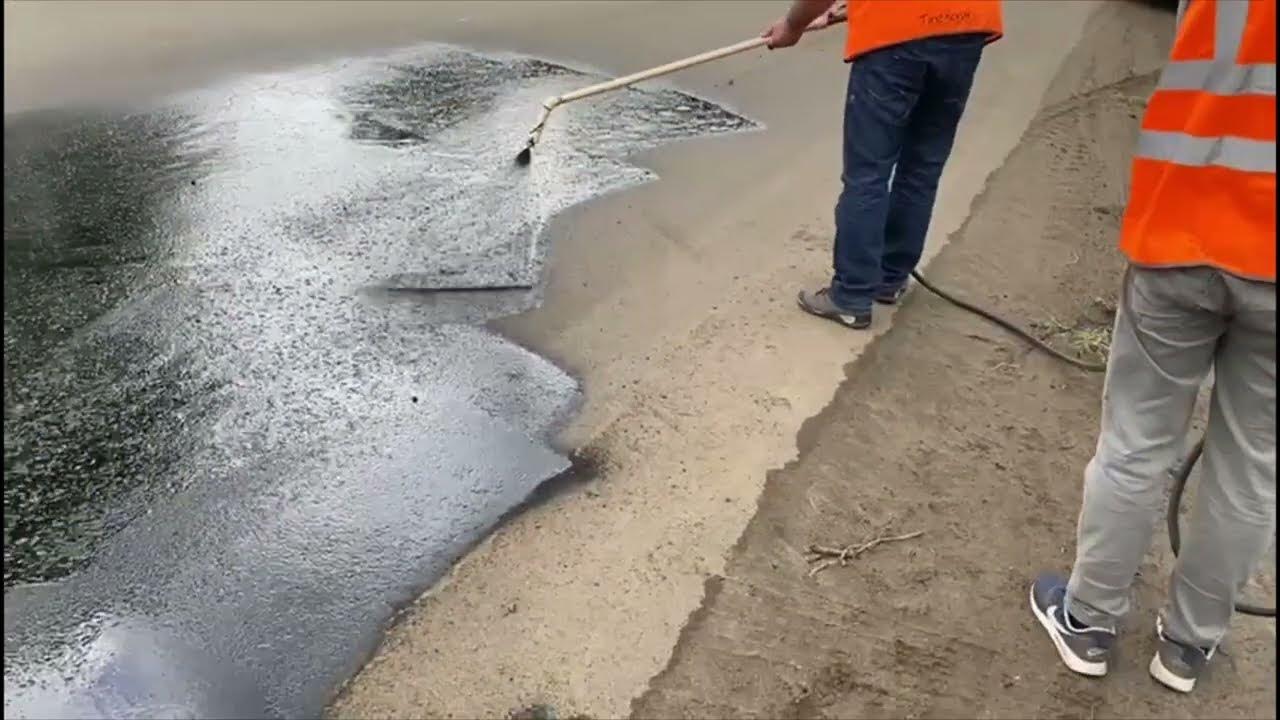 Нанесение пропитки ПАСФАДОР на асфальтобетонное покрытие - YouTube