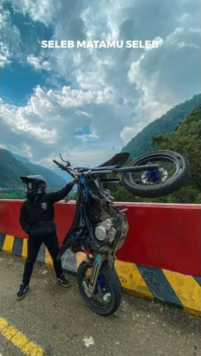 Seleb Matamu Seleb | Story Wa Supermoto