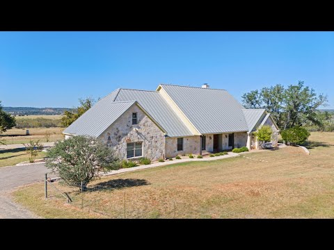 647 Funf Kinder Road, Fredericksburg, TX home video tour