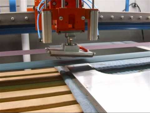 Kuhlmeyer TBS graining and polishing nr 4 finish train door