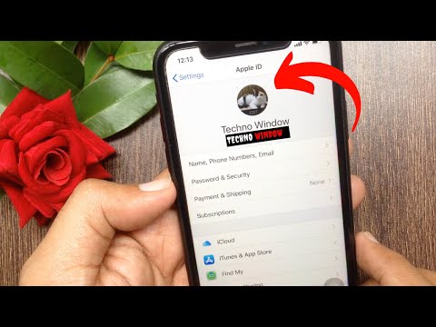 Video: 3 maniere om 'n kontakpersoon op 'n iPhone by te voeg