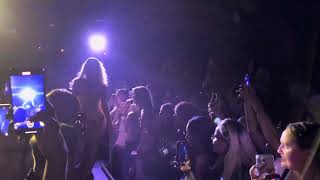 Addison Rae - Aquamarine (At The Box Soho London)