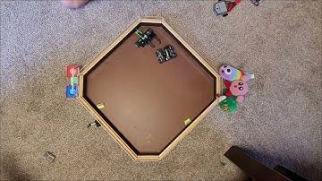 Battlebots Tournament 2022 - Hexbug toys - Semi Final Fight 2 - Sawblaze vs. Whiplash