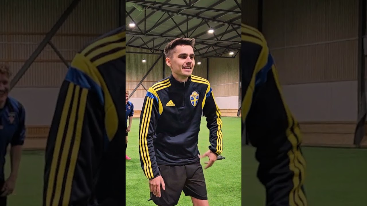 Blind Backshot Challenge 🤕⚽️ Zap, sa det - i ryggen på Olle! 💥
