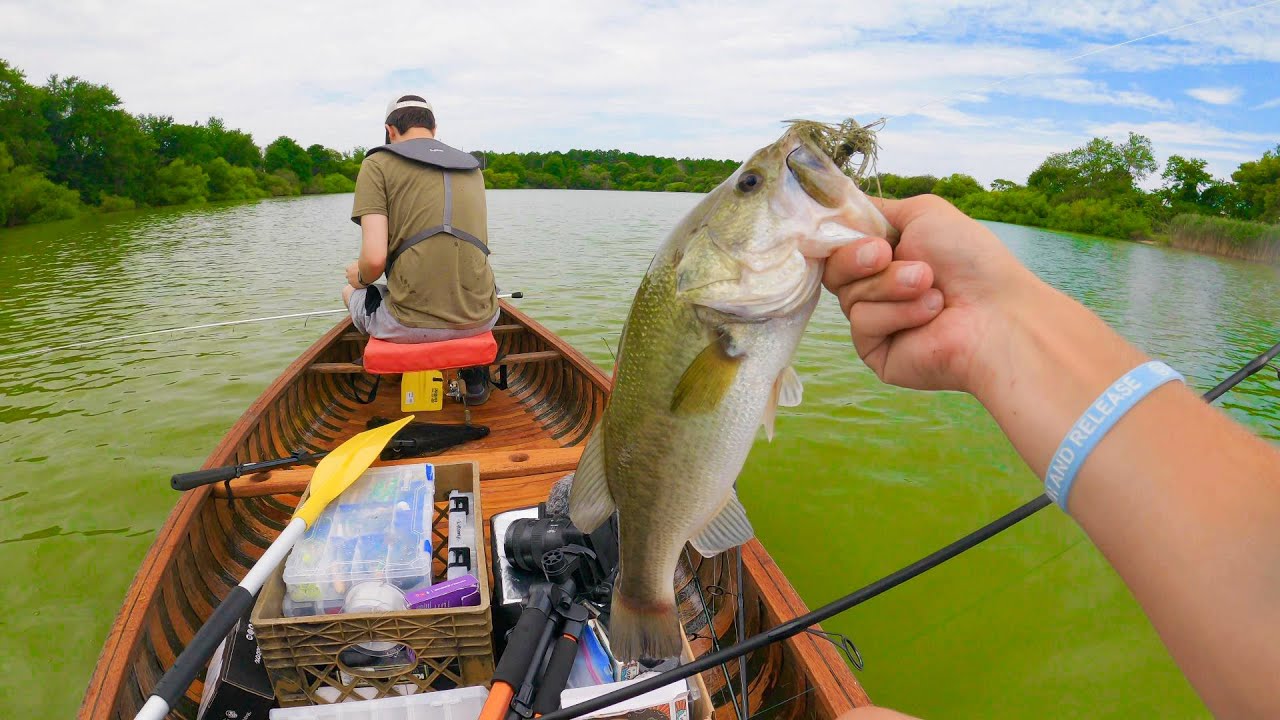 FINESSE JIG Bass Fishing in GREEN Pond Water! HOW TO 