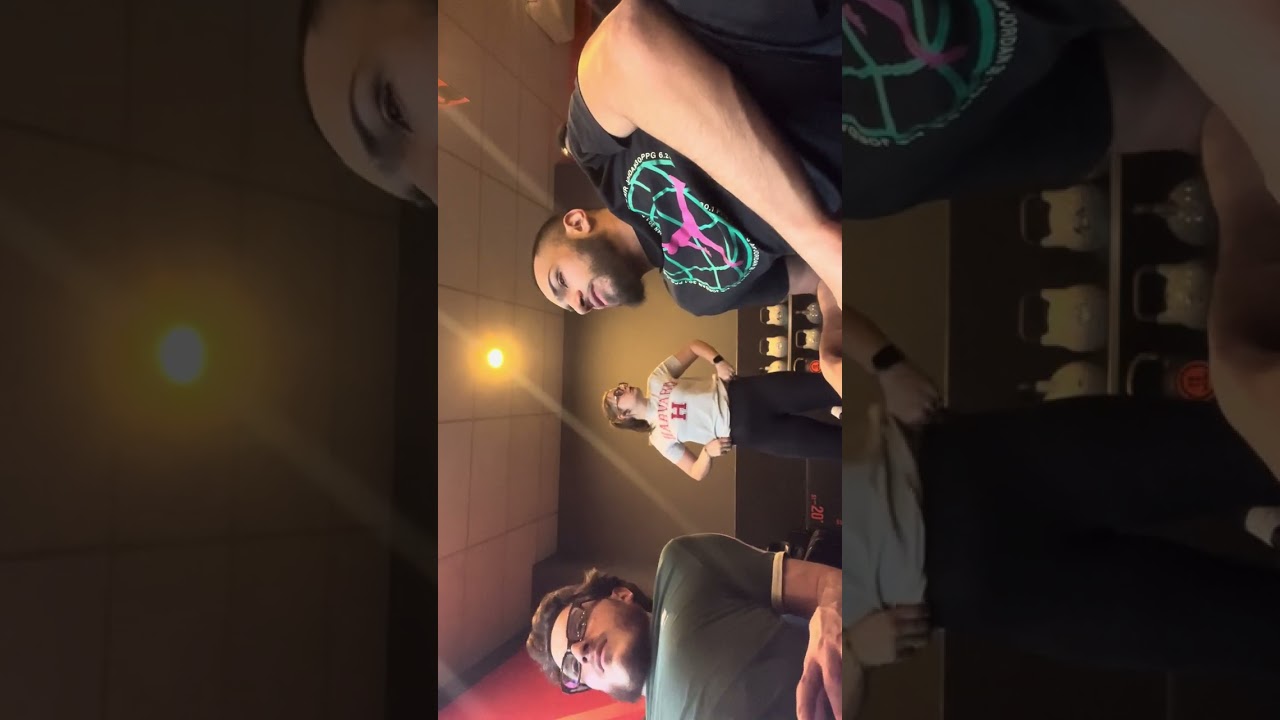 Une discussion presque normale 😂