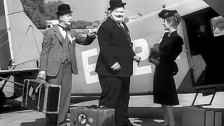 Летающие двойки (1939) / The Flying Deuces (1939)